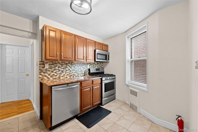 67-30 Clyde Street 5B, Forest Hills, NY 11375