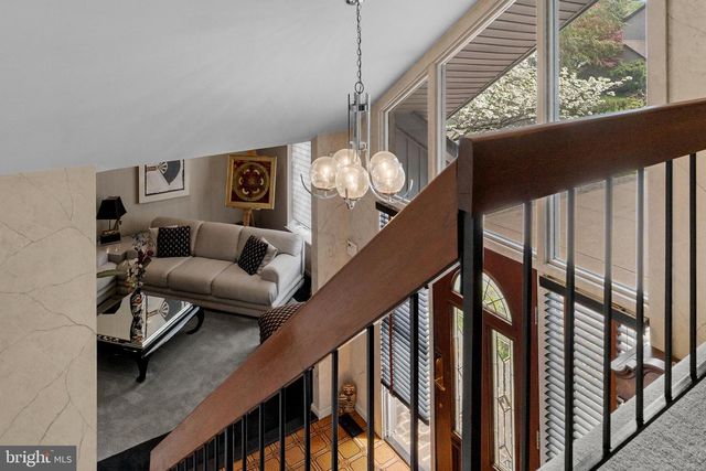 1032 RED OAK DR, Cherry Hill, NJ 08003