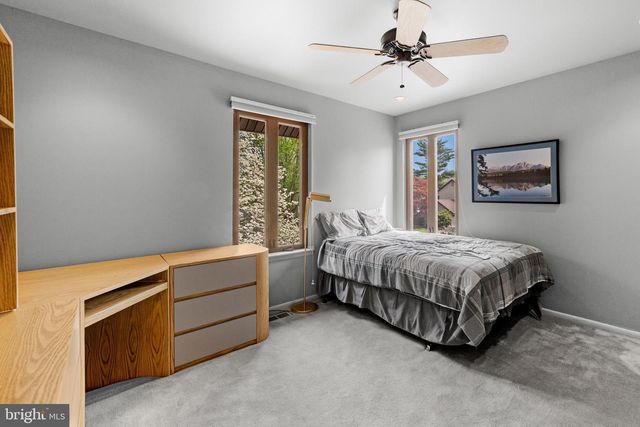 1032 RED OAK DR, Cherry Hill, NJ 08003
