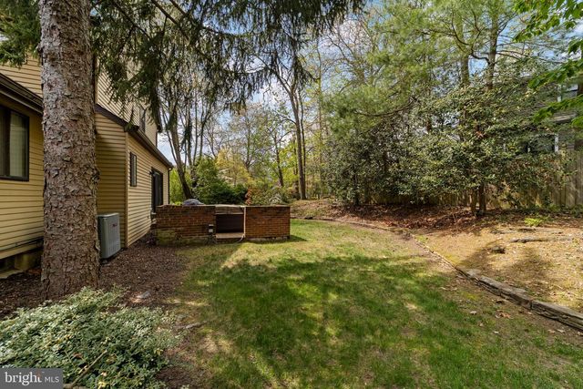 1032 RED OAK DR, Cherry Hill, NJ 08003