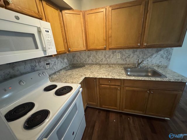 2940 Hood Road A, Huntsville, AL 35805