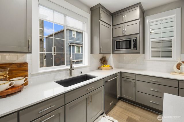 14146 271st Place NE, Duvall, WA 98019