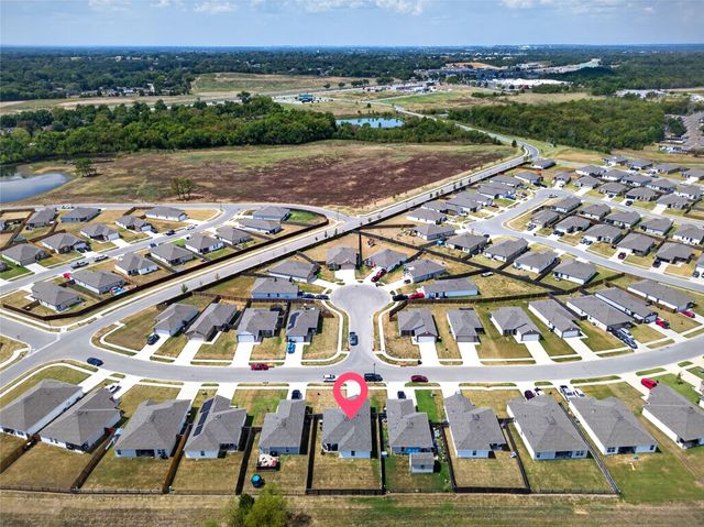 11601 S 277th East Avenue, Coweta, OK 74429