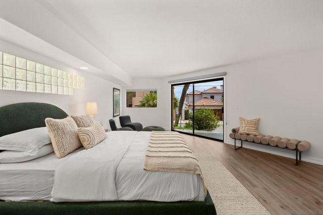 5567 Calumet Ave, La Jolla, CA 92037