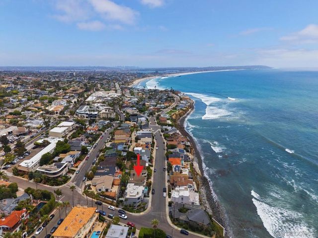 5567 Calumet Ave, La Jolla, CA 92037