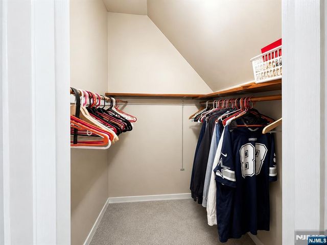 72 Rosedale Avenue, Elmwood Park, NJ 07407