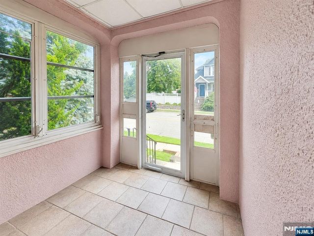 72 Rosedale Avenue, Elmwood Park, NJ 07407