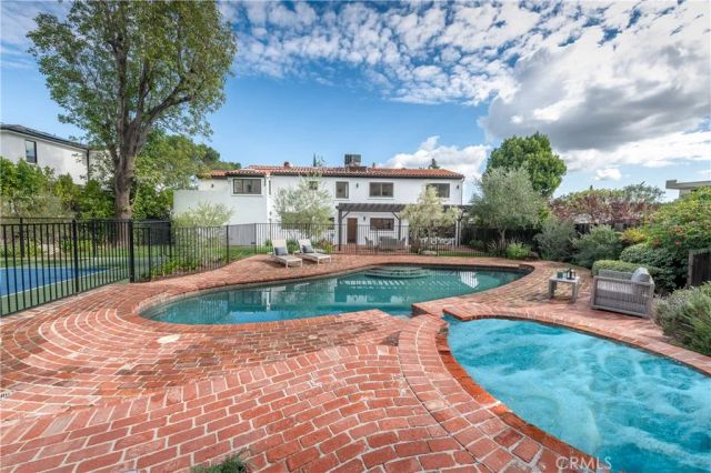 17153 Adlon Road, Encino, CA 91436