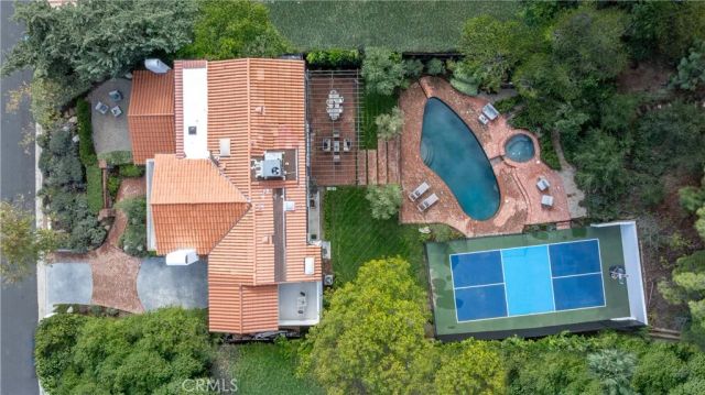 17153 Adlon Road, Encino, CA 91436