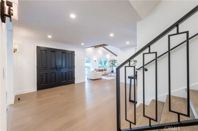 17153 Adlon Road, Encino, CA 91436