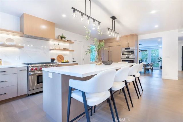 17153 Adlon Road, Encino, CA 91436
