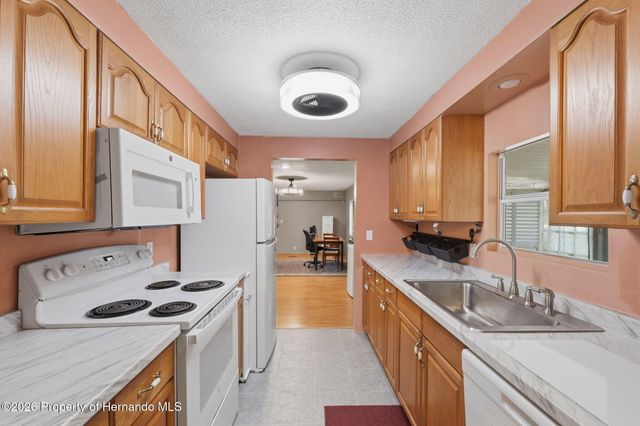 9328 Highpoint Boulevard, Brooksville, FL 34613