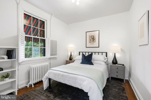 3306 CATHEDRAL AVE NW, Washington, DC 20008