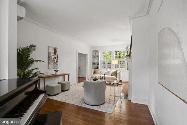 3306 CATHEDRAL AVE NW, Washington, DC 20008