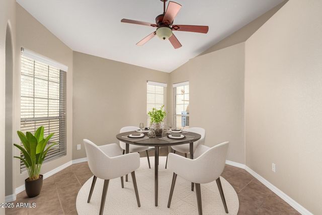 502 E Topeka Drive, Phoenix, AZ 85024