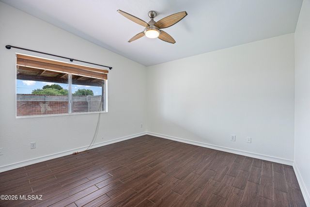 6078 N Raspberry Court, Tucson, AZ 85741