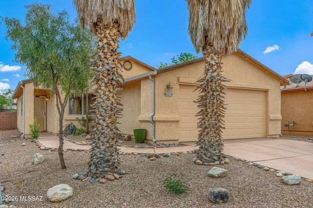 6078 N Raspberry Court, Tucson, AZ 85741