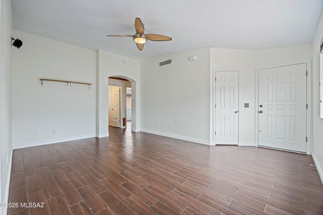6078 N Raspberry Court, Tucson, AZ 85741