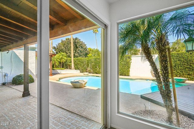 7232 E SOLANO Drive, Scottsdale, AZ 85250