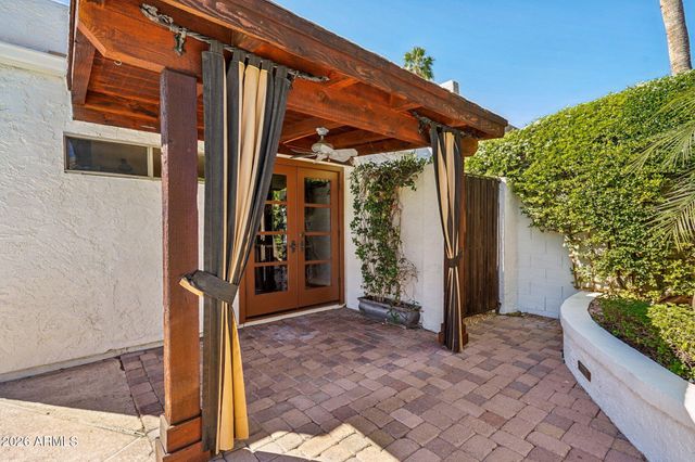 7232 E SOLANO Drive, Scottsdale, AZ 85250