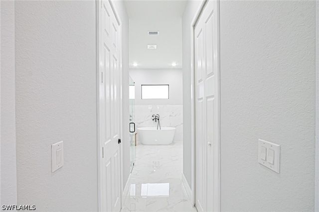 836 NE 6th PL, Cape Coral, FL 33909