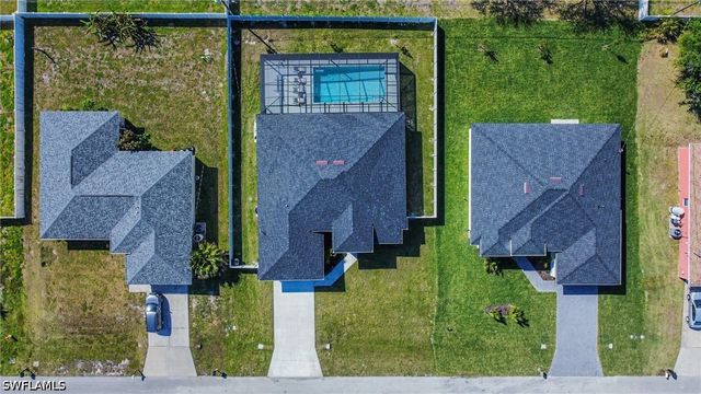 836 NE 6th PL, Cape Coral, FL 33909