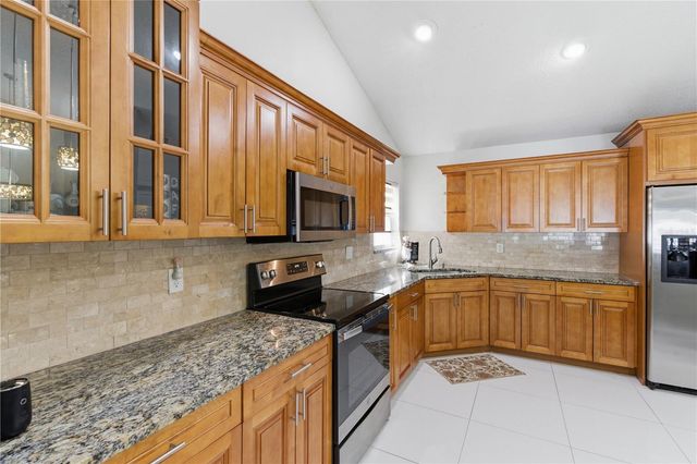 11914 SUGAR TREE DRIVE, Tampa, FL 33625