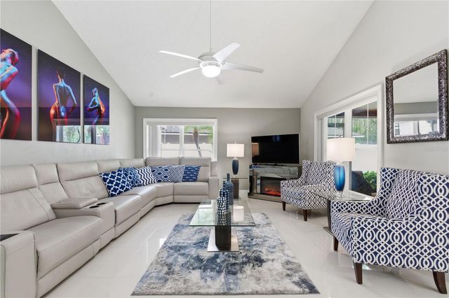 11914 SUGAR TREE DRIVE, Tampa, FL 33625