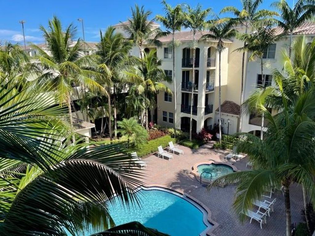 2409 Renaissance Way 409, Boynton Beach, FL 33426
