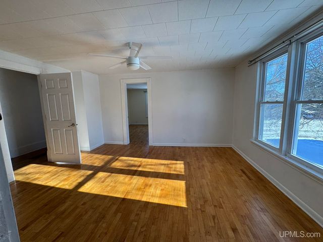 713 Iron Street, Norway, MI 49870