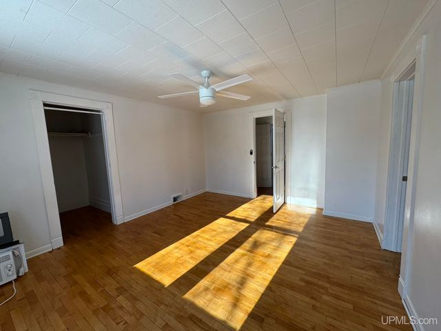 713 Iron Street, Norway, MI 49870