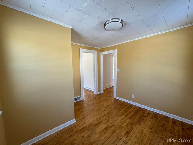 713 Iron Street, Norway, MI 49870