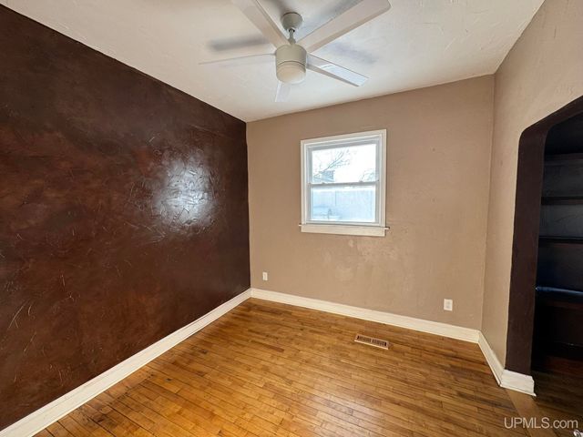 713 Iron Street, Norway, MI 49870