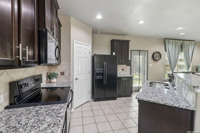 102 Katy Way, San Antonio, TX 78220