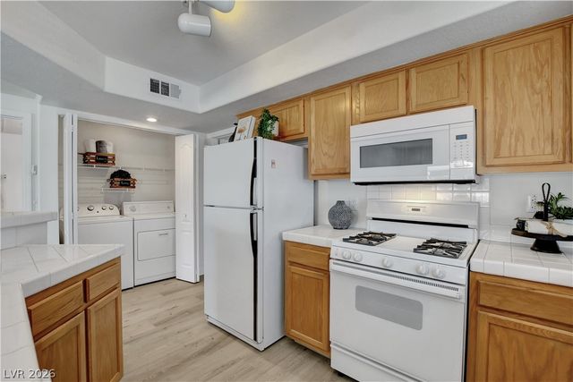 3600 Arginis Street 201, Las Vegas, NV 89108