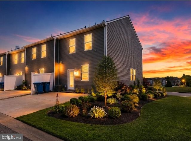 19 CAPRICORN WAY, Camden Wyoming, DE 19934