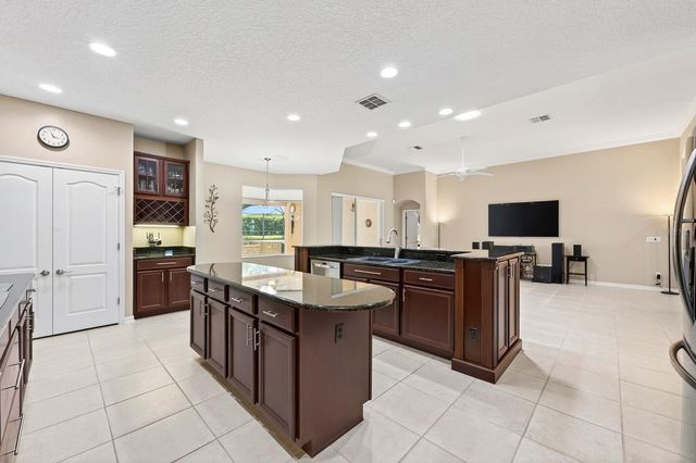 2425 PARKSIDE MEADOW DRIVE, Apopka, FL 32712