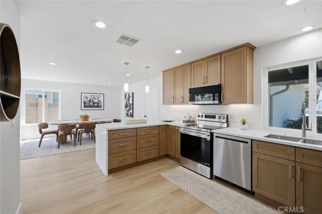 1853 Hillary Court, Simi Valley, CA 93065