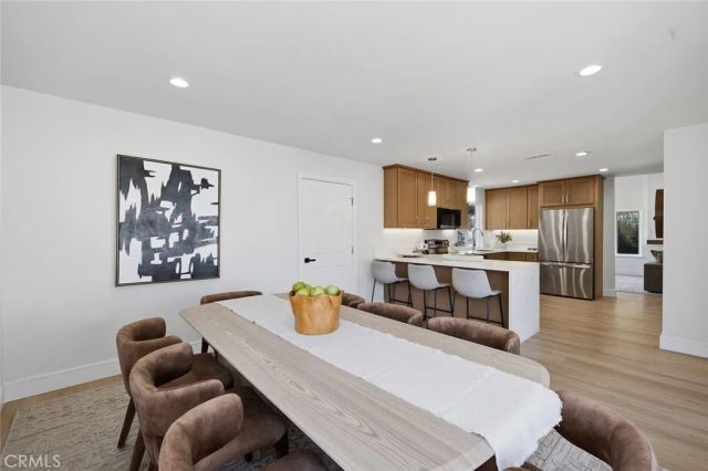 1853 Hillary Court, Simi Valley, CA 93065