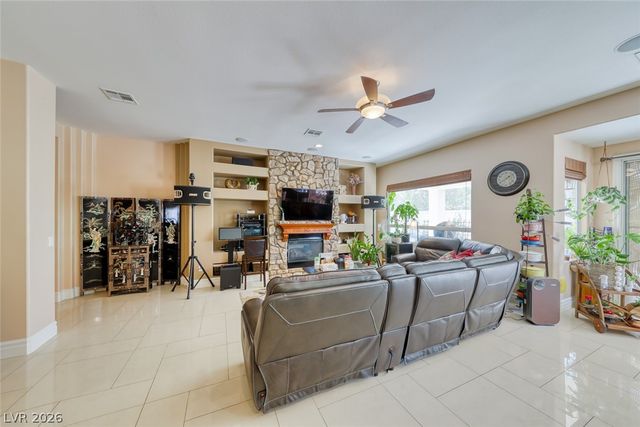 231 Angels Trace Court, Las Vegas, NV 89148