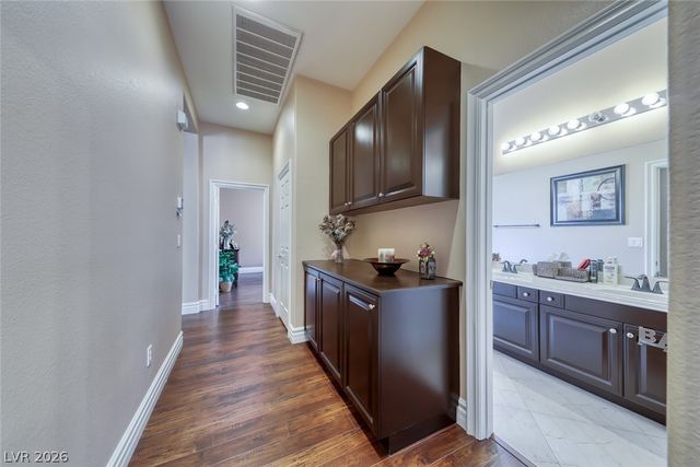 231 Angels Trace Court, Las Vegas, NV 89148