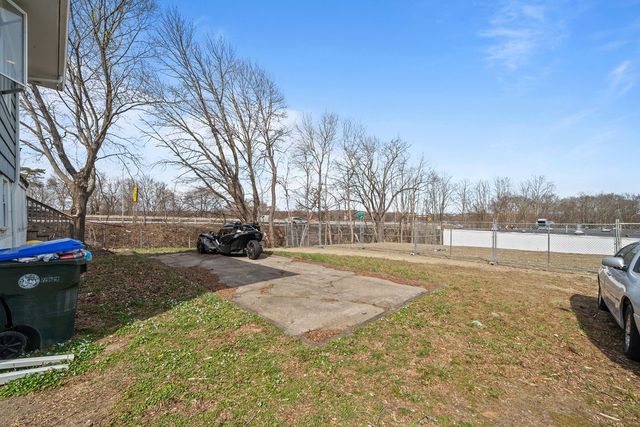 19 South Long Street, Johnston, RI 02919