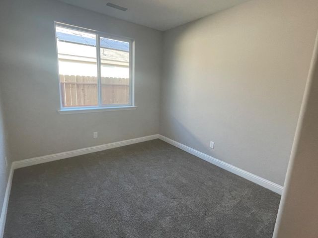 16191 West David Ave, Kerman, CA 93630