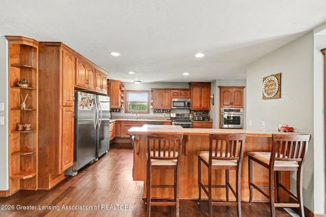 2609 Battle Creek Road, Charlotte, MI 48813