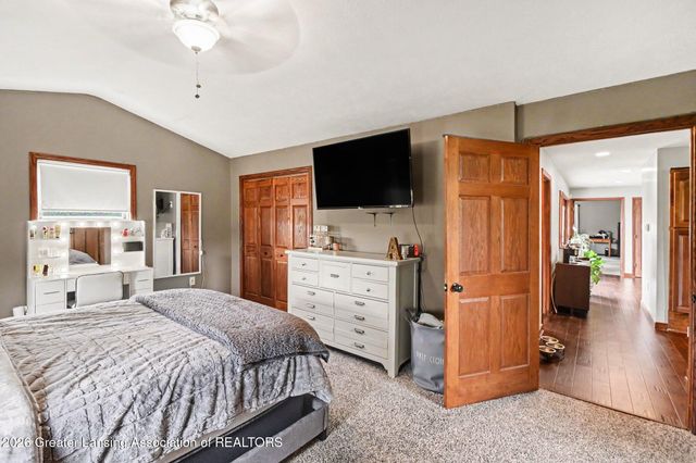 2609 Battle Creek Road, Charlotte, MI 48813