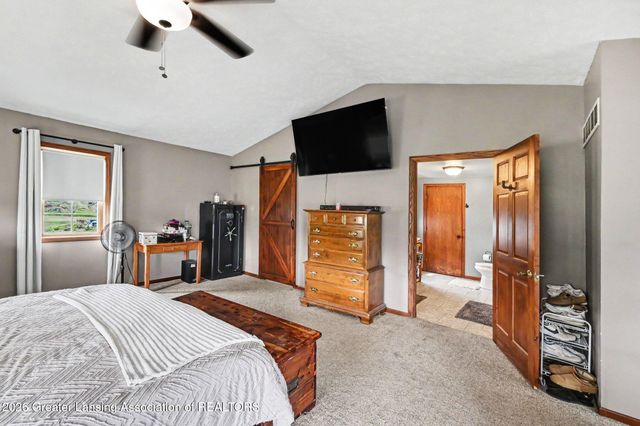 2609 Battle Creek Road, Charlotte, MI 48813