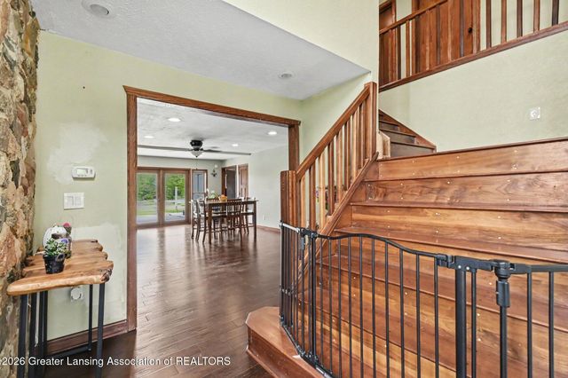 2609 Battle Creek Road, Charlotte, MI 48813