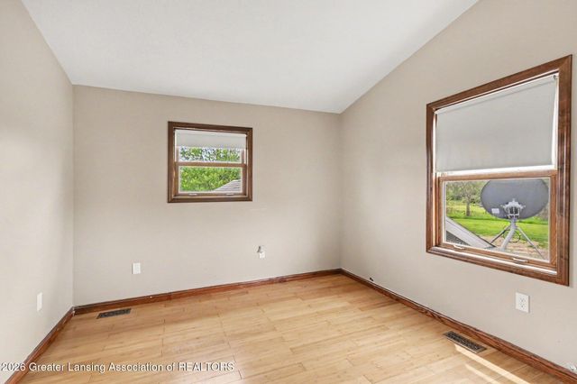 2609 Battle Creek Road, Charlotte, MI 48813