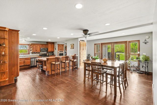 2609 Battle Creek Road, Charlotte, MI 48813