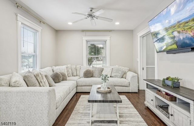 14 Oak Ln, Wharton Boro, NJ 07885